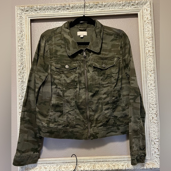 LOFT Jackets & Blazers - ❌SOLD LOCALLY❌LOFT Jean Jacket with a Camo Twist!